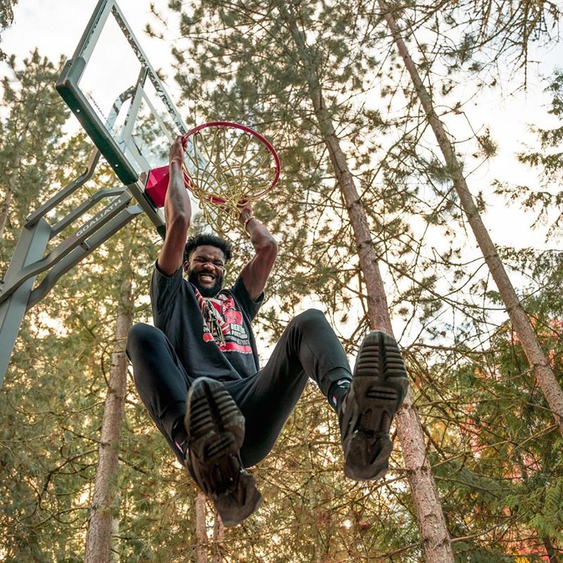 Deandre Ayton "Retro" Shirt